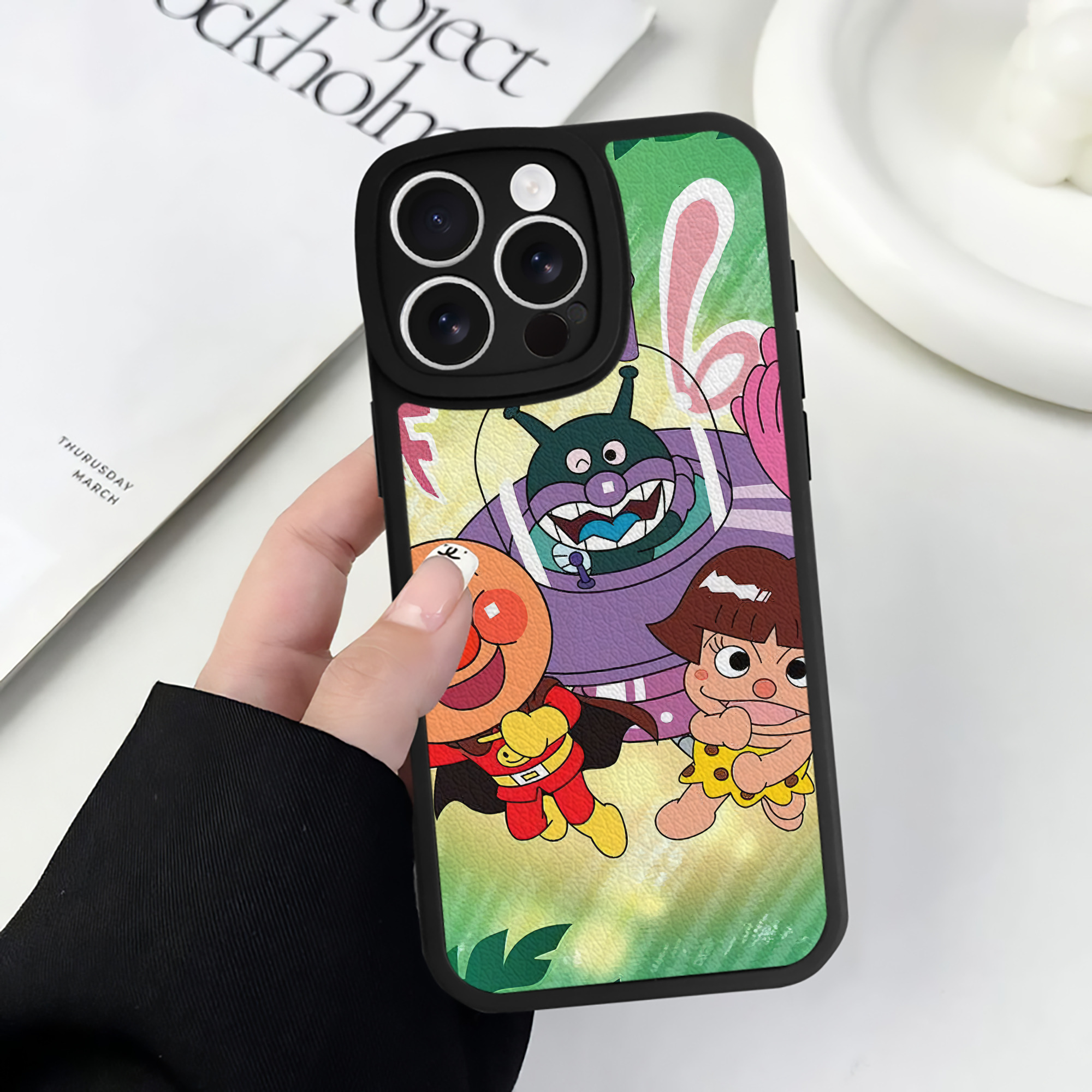 （画像用） アンパンマン Anpanman 【iPhone 16シリーズ対応】シリコンスマホケース（レザー調） 材質：シリコン